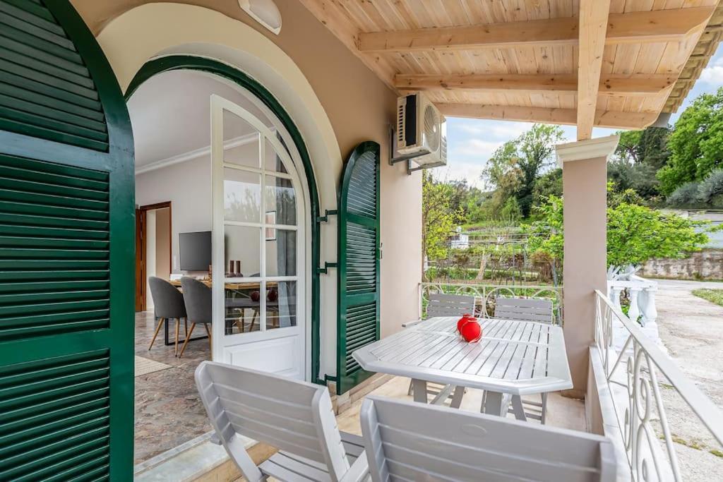 Angelikis House Lägenhet Kompítsion Exteriör bild