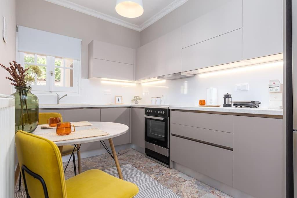 Angelikis House Lägenhet Kompítsion Exteriör bild